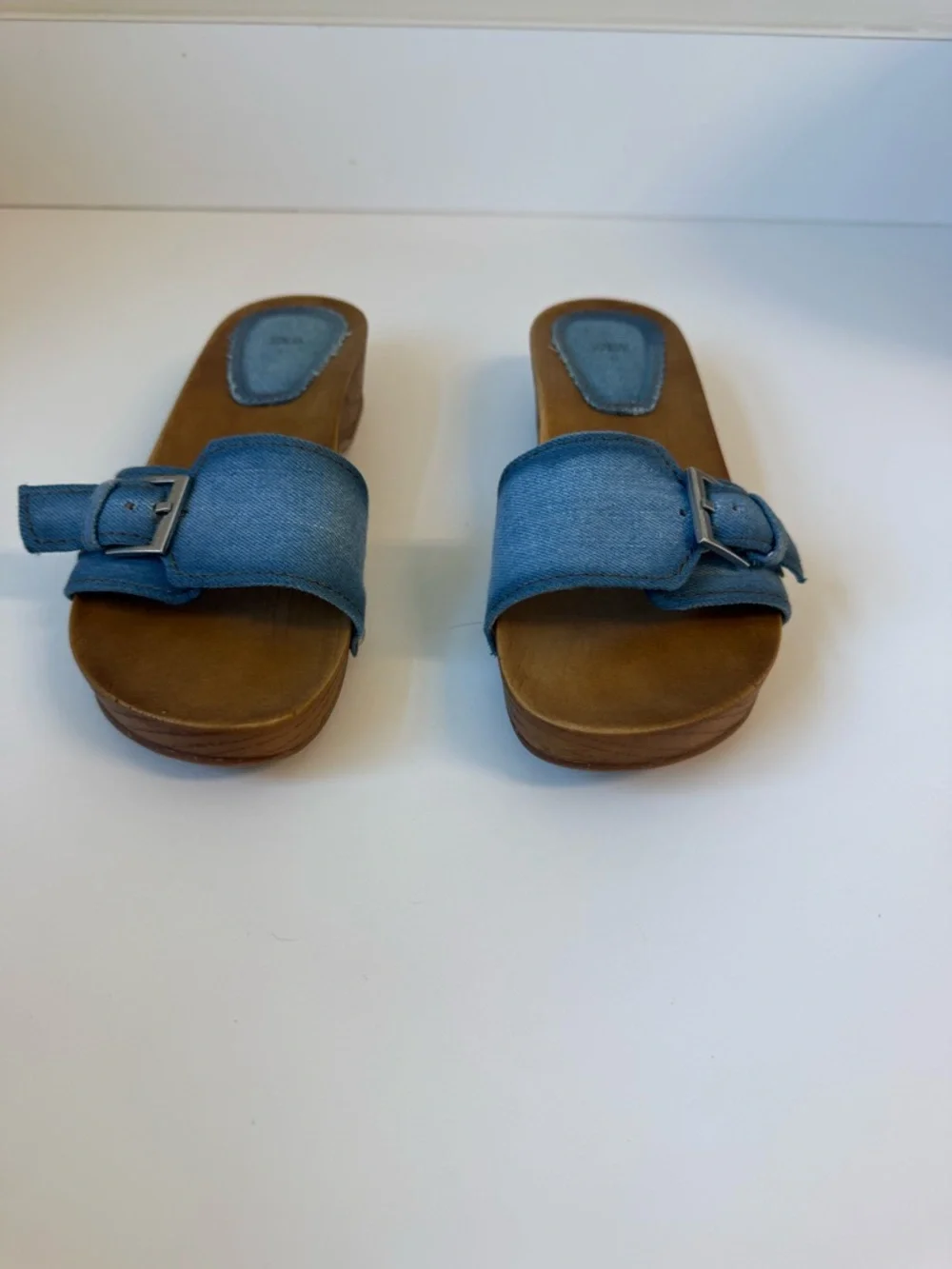 Zara Denim Buckle Slide Sandals. Size 7. Excellent Condition. - Picture 4 of 7